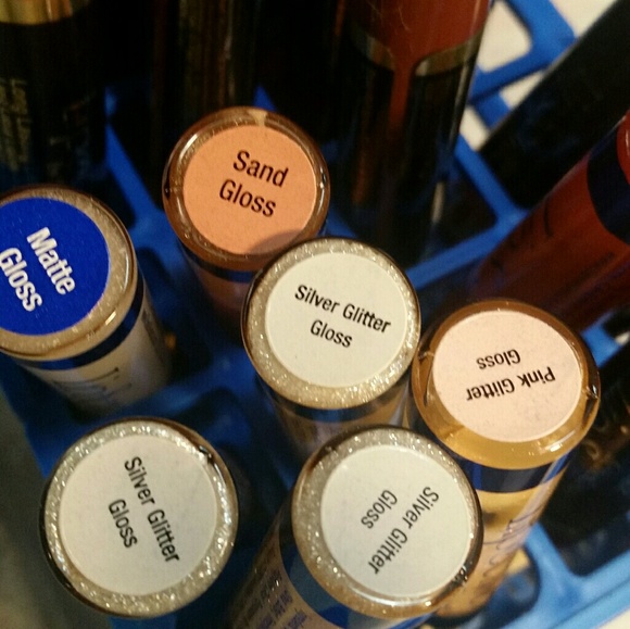 Lipsense lot of 37 unopened lipsticks. Price firm. - Picture 3 of 4